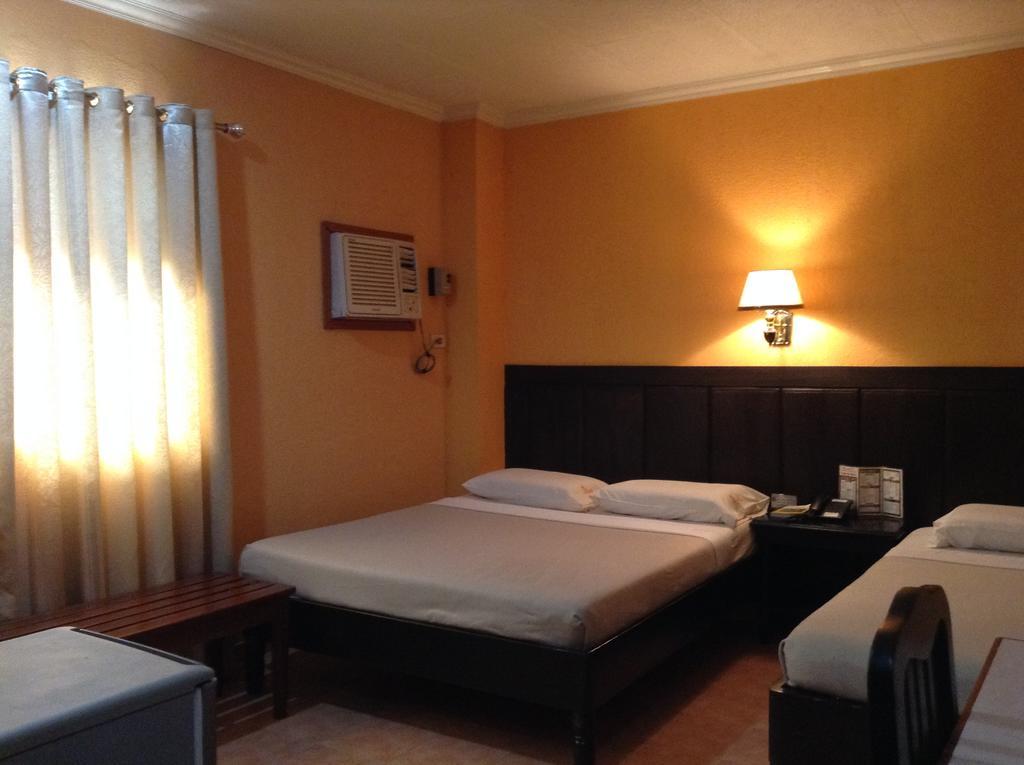 Miami Inn Cagayan de Oro Bagian luar foto