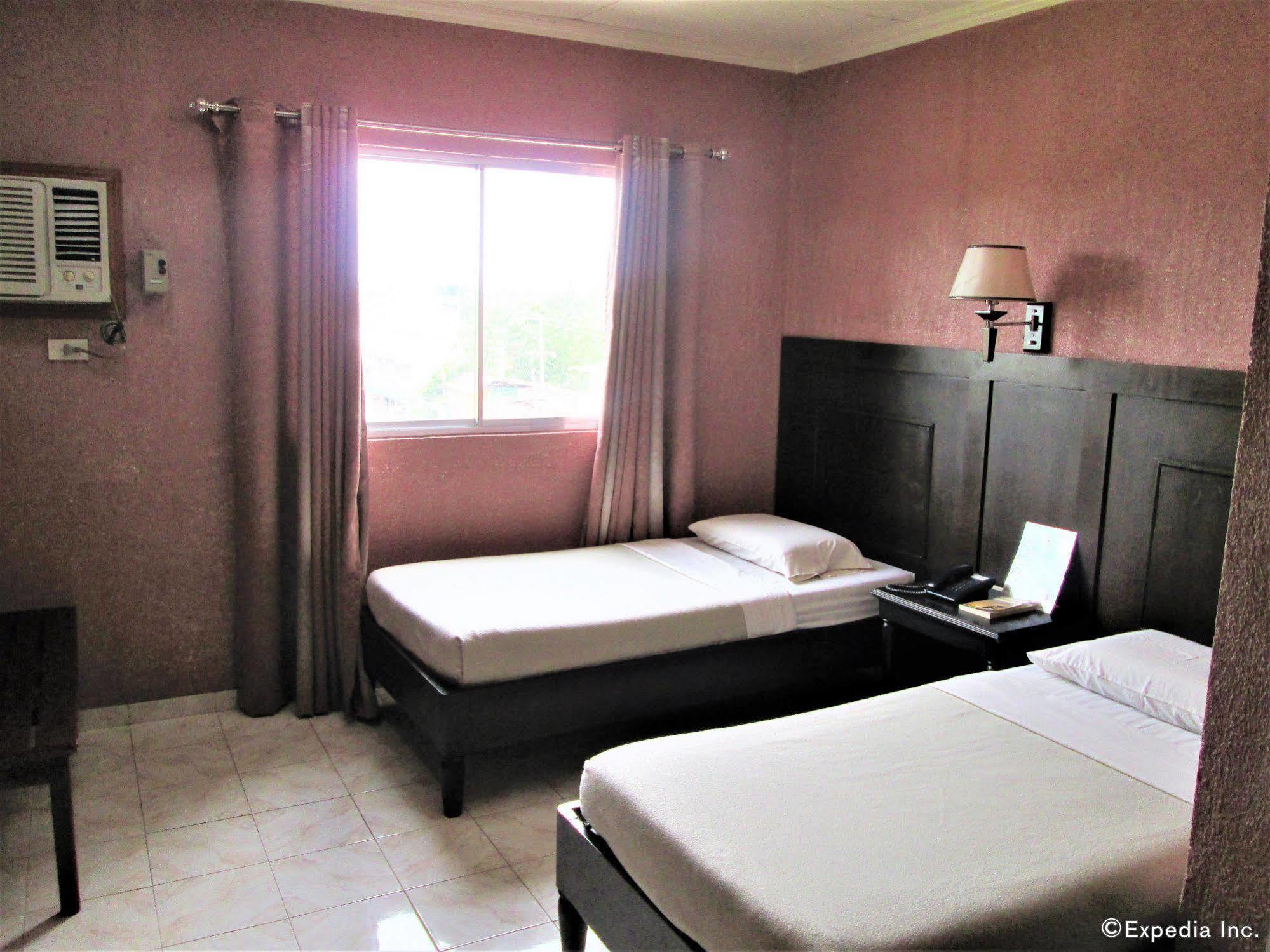 Miami Inn Cagayan de Oro Bagian luar foto